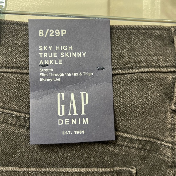 GAP SKY HIGH TRUE ANKLE SKINNY JEANS NWT - Picture 4 of 4